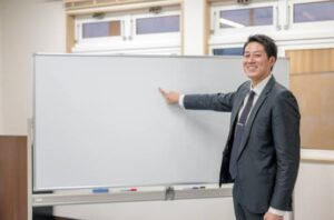 補習社牌照