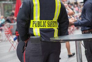 總警司人工